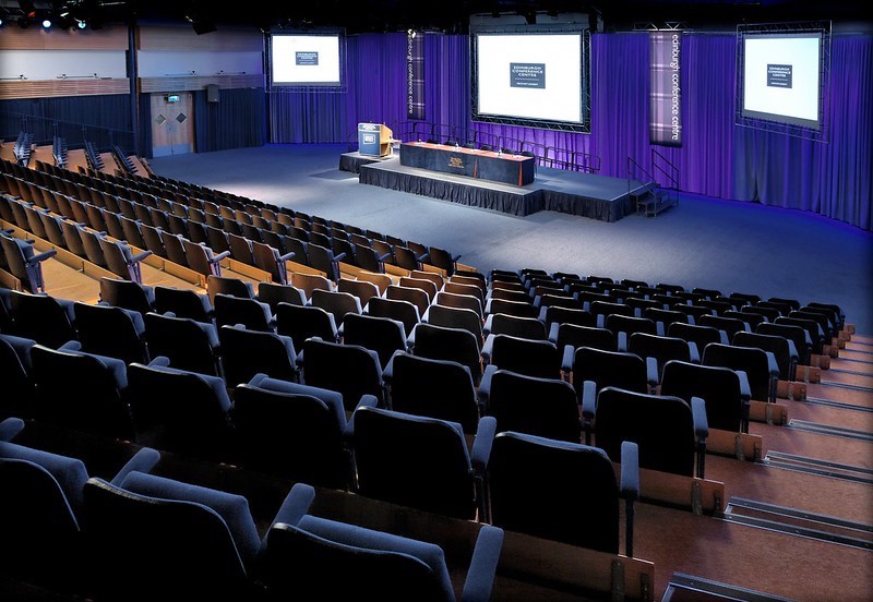 Heriot-Watt-University-lecture-hall